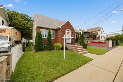 258 E 22nd St, Paterson, NJ 07514 - Photo 3