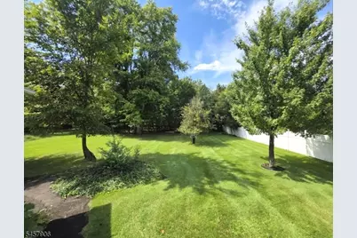 13 Den Herder Dr, Franklin Township, NJ 08873 - Photo 29