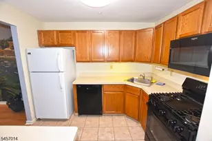 24 Spruce Terrace, Mount Arlington, NJ 07856 - Photo 7