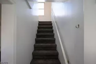 210 Lafayette St, Rahway, NJ 07065 - Photo 13