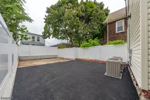 303 Ellis Ave, Irvington, NJ 07111 - Photo 9