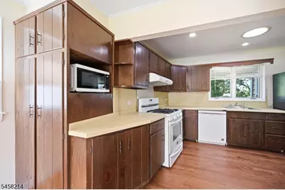 32 Conestoga Trl, Sparta Township, NJ 07871 - Photo 11