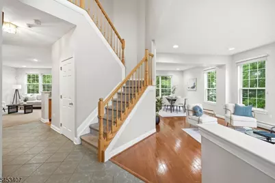13 Oakwood Ct, Cedar Grove, NJ 07009 - Photo 3