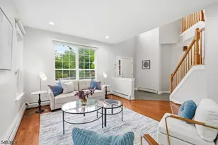 13 Oakwood Ct, Cedar Grove, NJ 07009 - Photo 7