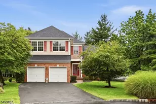 13 Oakwood Ct, Cedar Grove, NJ 07009 - Photo 1