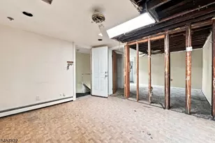 437 State Route 10, Hanover Township, NJ 07981 - Photo 13