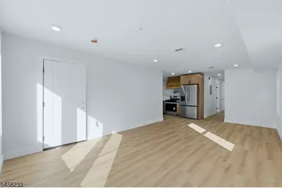 92 Speedway Ave #3, Newark, NJ 07106 - Photo 5