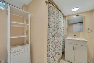 812 Sterling St, Plainfield, NJ 07062 - Photo 33