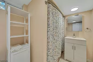 812 Sterling St, Plainfield, NJ 07062 - Photo 33