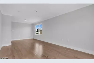 213 Pine St #1, Elizabeth, NJ 07206 - Photo 5