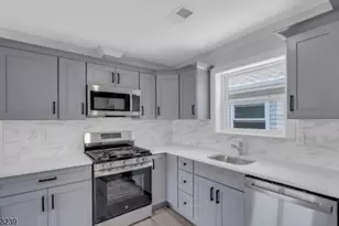 213 Pine St, Elizabeth, NJ 07206 - Photo 3
