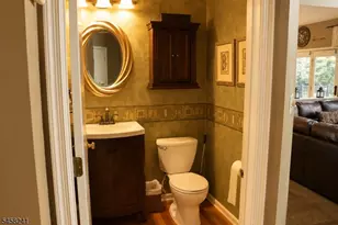 12 Brockton Ct, Raritan Township, NJ 08551 - Photo 23