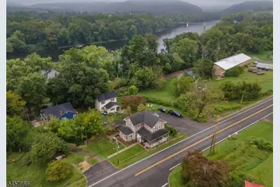 687 Riegelsville Rd, Holland Township, NJ 08848 - Photo 7