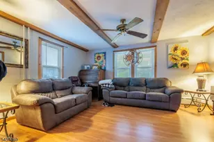 687 Riegelsville Rd, Holland Township, NJ 08848 - Photo 13