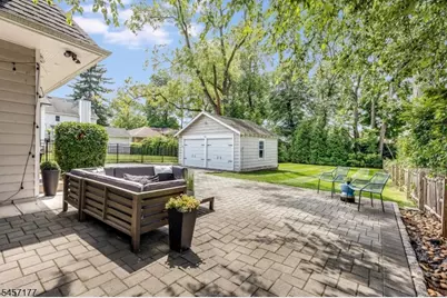 8 Berkeley Rd, Maplewood, NJ 07040 - Photo 35