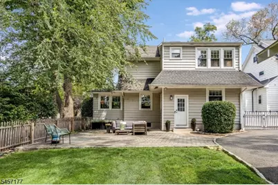 8 Berkeley Rd, Maplewood, NJ 07040 - Photo 37