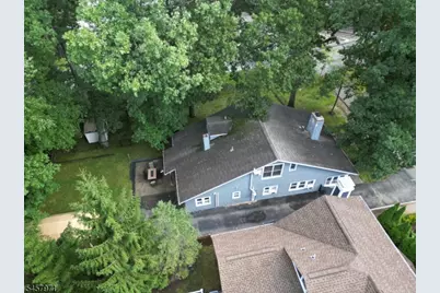 4 Birch Ln, Parsippany, NJ 07834 - Photo 9