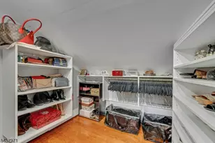 4 Birch Ln, Parsippany, NJ 07834 - Photo 27