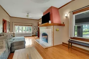 4 Birch Ln, Parsippany, NJ 07834 - Photo 11