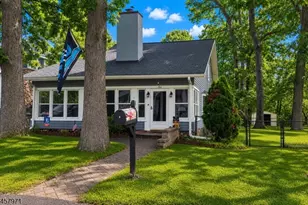 4 Birch Ln, Parsippany, NJ 07834 - Photo 1