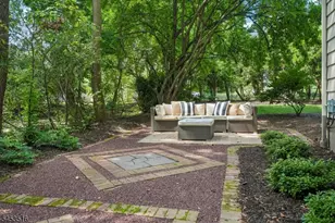 150 Gordonhurst Ave, Montclair, NJ 07043 - Photo 43