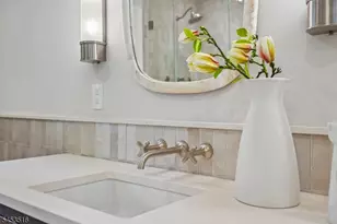 150 Gordonhurst Ave, Montclair, NJ 07043 - Photo 29