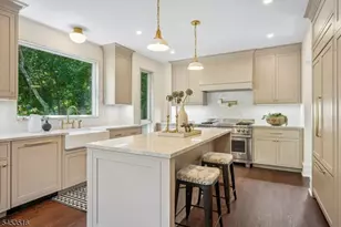 150 Gordonhurst Ave, Montclair, NJ 07043 - Photo 15