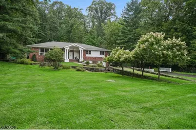 63 Fells Rd, Verona, NJ 07044 - Photo 1