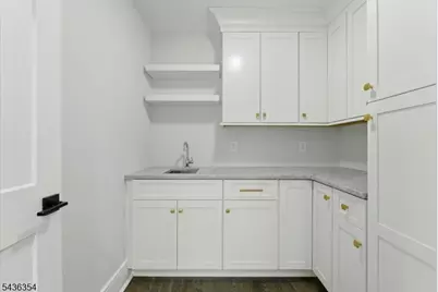 126 Emerson Ln, Berkeley Heights Township, NJ 07922 - Photo 23