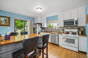 177 Locust Ln, Bernards Township, NJ 07920 - Photo 11