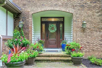 55 Cheyenne Trl, Sparta Township, NJ 07871 - Photo 3