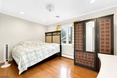 2319 Colonial Dr, Rahway, NJ 07065 - Photo 9