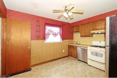 1021 Harding Ave, Union Township, NJ 07083 - Photo 5