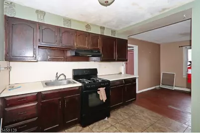 1021 Harding Ave, Union Township, NJ 07083 - Photo 11