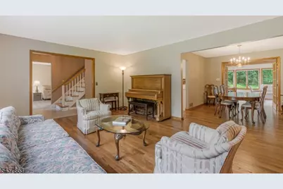 258 Dutch Farm Rd, Bridgewater, NJ 08807 - Photo 9