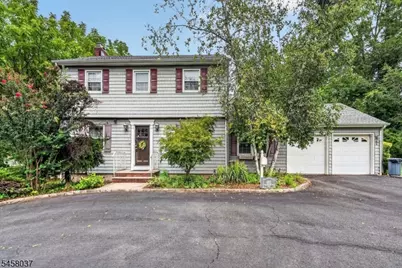162 W Hobart Gap Rd, Livingston, NJ 07039 - Photo 5