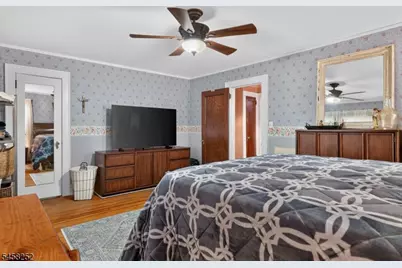 544 W Meadow Ave, Rahway, NJ 07065 - Photo 25