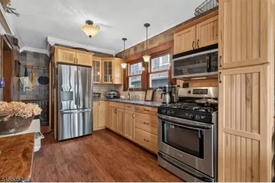 544 W Meadow Ave, Rahway, NJ 07065 - Photo 15
