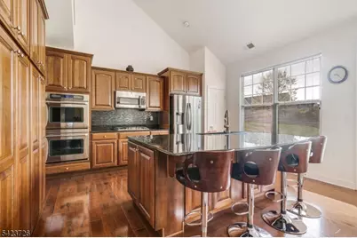90 Schindler Ct, Franklin Township, NJ 08873 - Photo 11