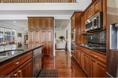 90 Schindler Ct, Franklin Township, NJ 08873 - Photo 13