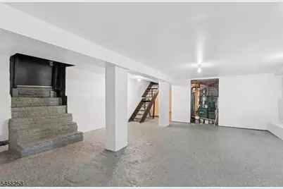 201 N Center St, Orange, NJ 07050 - Photo 21