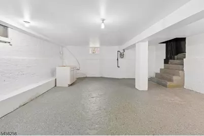 201 N Center St, Orange, NJ 07050 - Photo 19