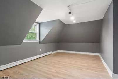 201 N Center St, Orange, NJ 07050 - Photo 17