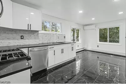 15 Cherry St, Newton, NJ 07860 - Photo 17
