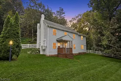15 Cherry St, Newton, NJ 07860 - Photo 1