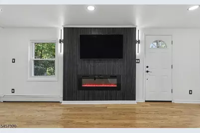 15 Cherry St, Newton, NJ 07860 - Photo 9