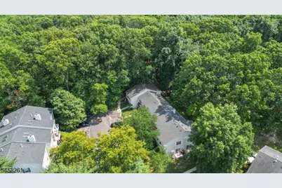 354 McDowell Dr, East Brunswick Township, NJ 08816 - Photo 31
