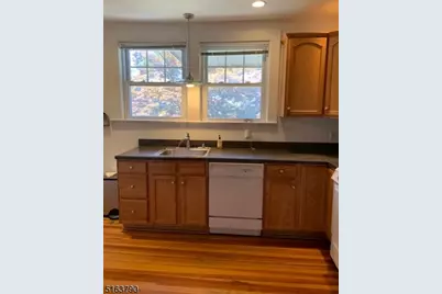 72 Watchung Ave #2, Montclair, NJ 07043 - Photo 3
