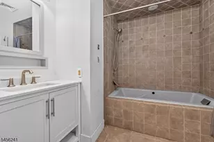 8 Meadowlark Way, East Amwell Township, NJ 08551 - Photo 19