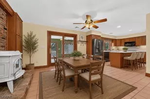 8 Meadowlark Way, East Amwell Township, NJ 08551 - Photo 5